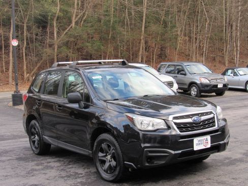 Used 2017 Subaru Forester 2.5i image 13