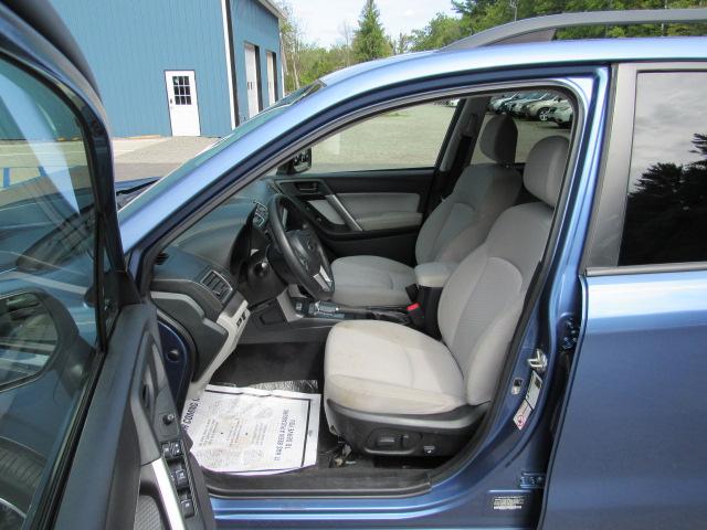 Used 2017 Subaru Forester 2.5i Premium AWD/4WD image 15