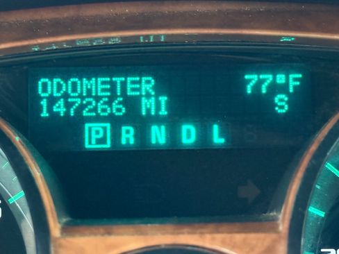 Used 2011 Buick Enclave CXL image 20