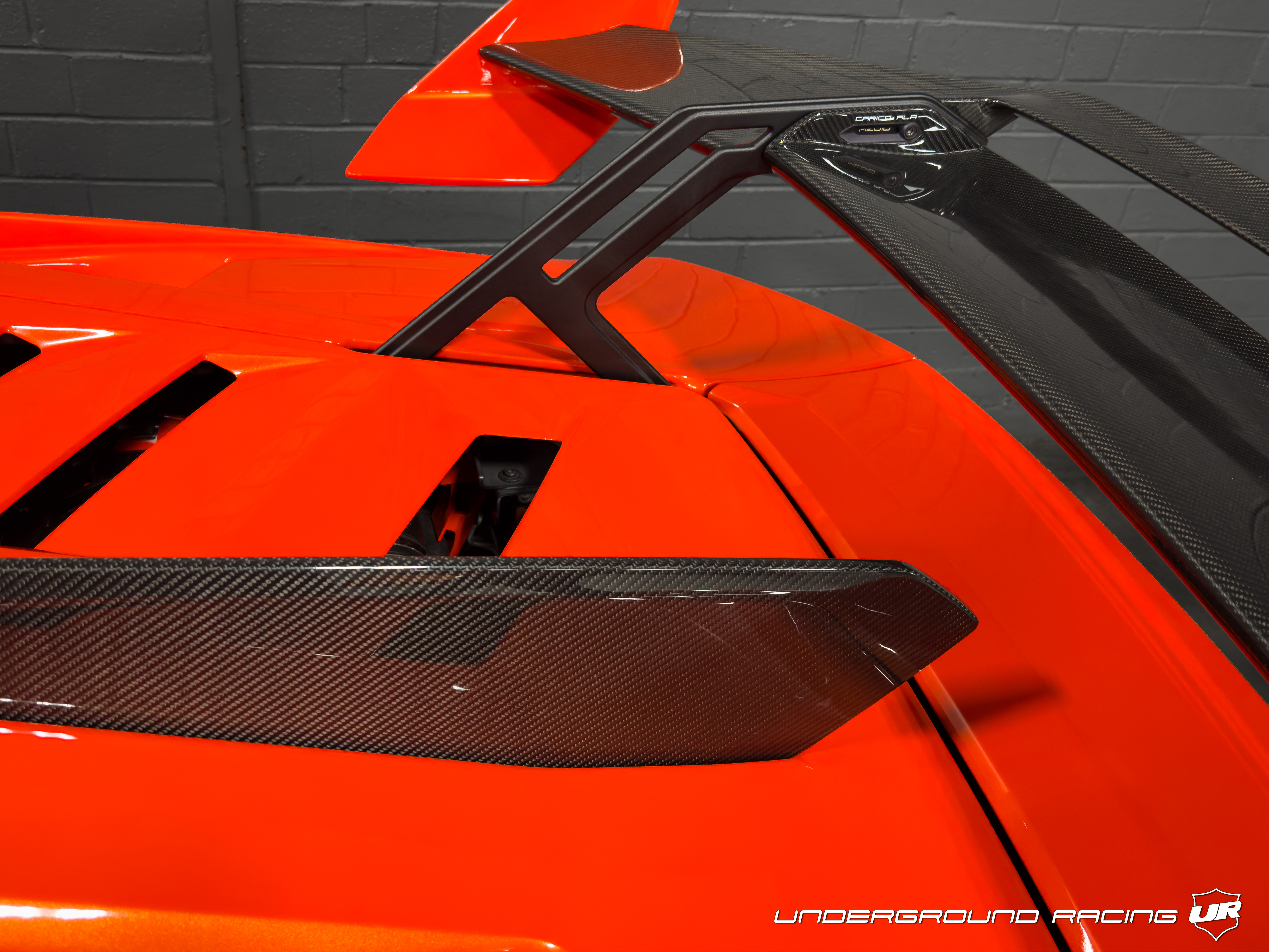 Used 2022 Lamborghini Huracan STO Coupe RWD image 8