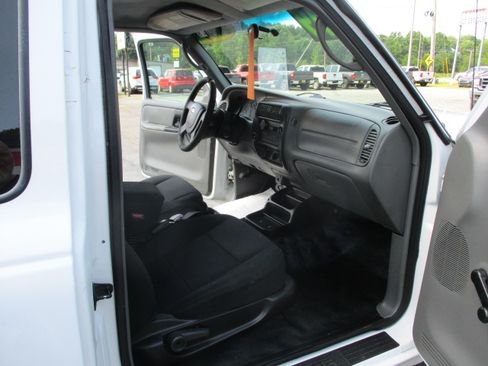Used 2006 Ford Ranger 2WD SuperCab XL image 17