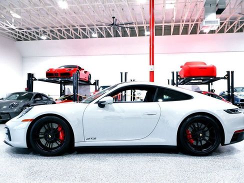Used 2022 Porsche 911 Carrera 4 GTS image 2