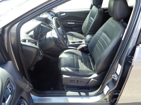 Used 2014 Ford Escape Titanium image 21