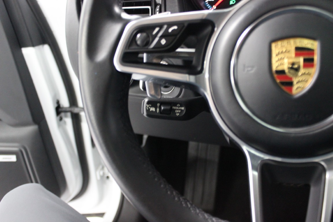 Used 2021 Porsche Macan GTS AWD/4WD image 24