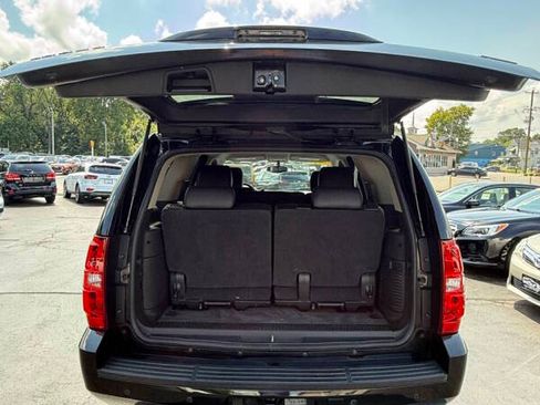 Used 2011 Chevrolet Tahoe LT AWD/4WD image 13