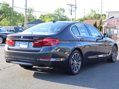 Used 2017 BMW 540i xDrive AWD/4WD image 8