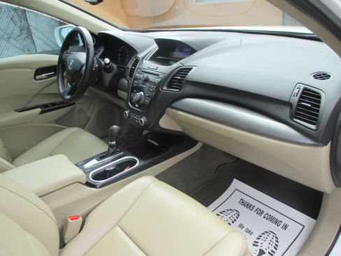 Used 2016 Acura RDX w/ Technology Package FWD image 4