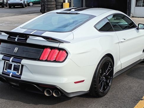 Used 2019 Ford Mustang Shelby GT350 Coupe RWD image 3