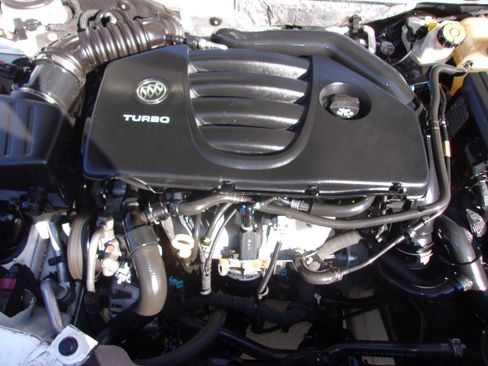 Used 2012 Buick Regal GS image 16