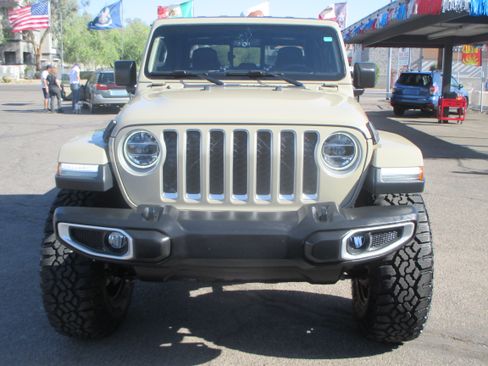 Used 2020 Jeep Gladiator Overland image 23