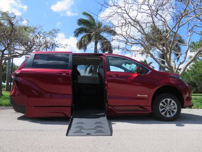 Used 2026 Toyota Sienna LE