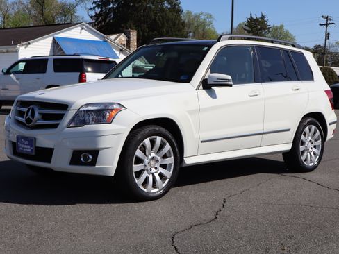 Used 2012 Mercedes-Benz GLK 350 image 4