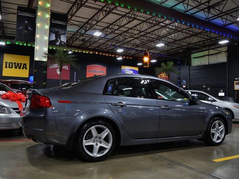 Used 2005 Acura TL w/ Navigation FWD image 14