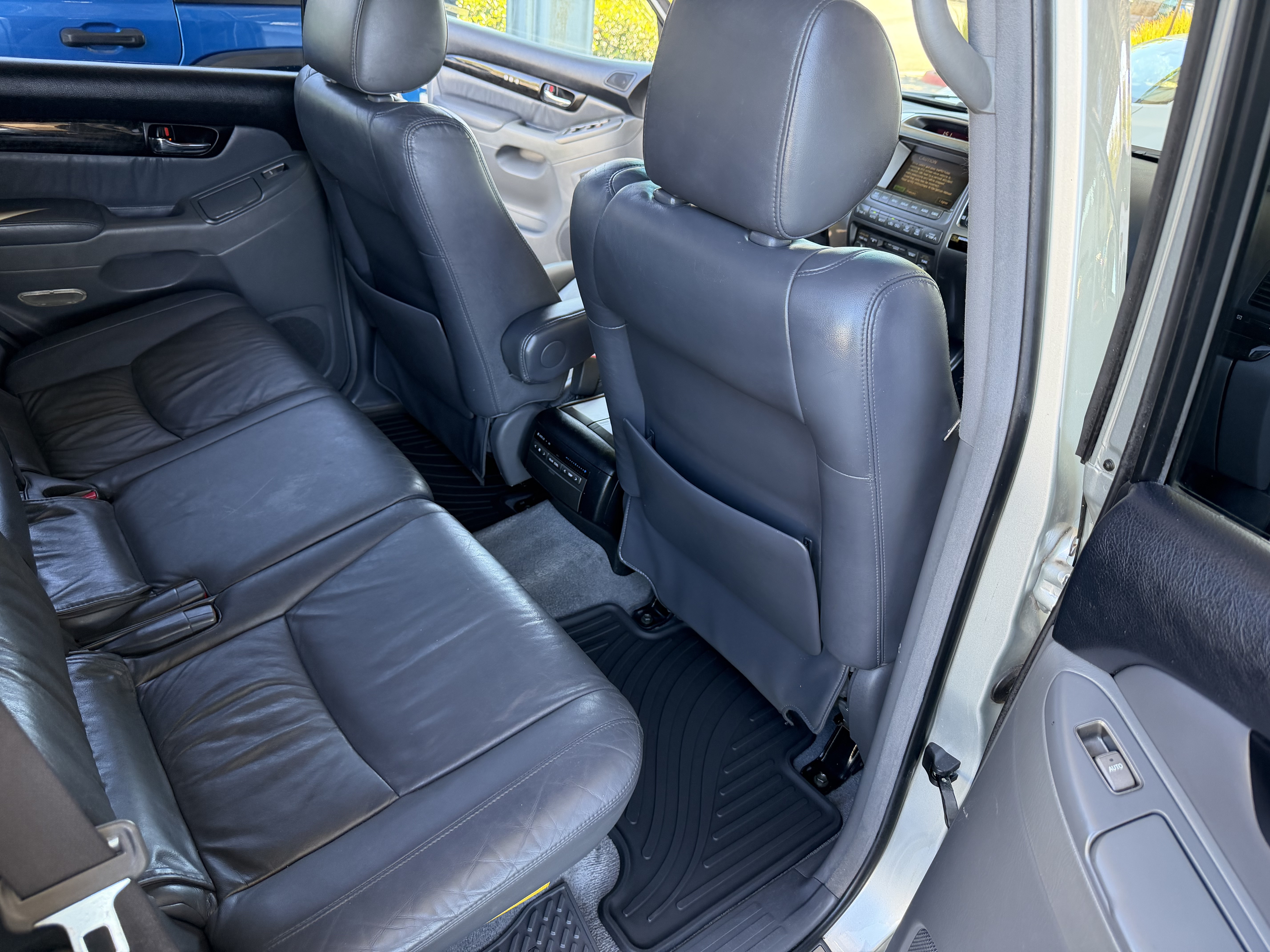 Used 2005 Lexus GX 470 w/ Sport Package AWD/4WD image 27