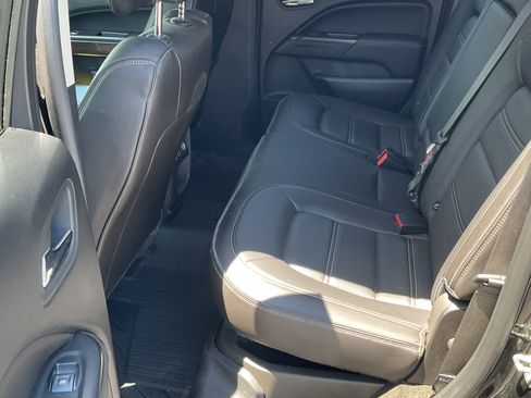 Used 2018 GMC Canyon 4x4 Crew Cab Denali image 11
