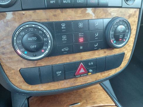 Used 2008 Mercedes-Benz R 350 image 52