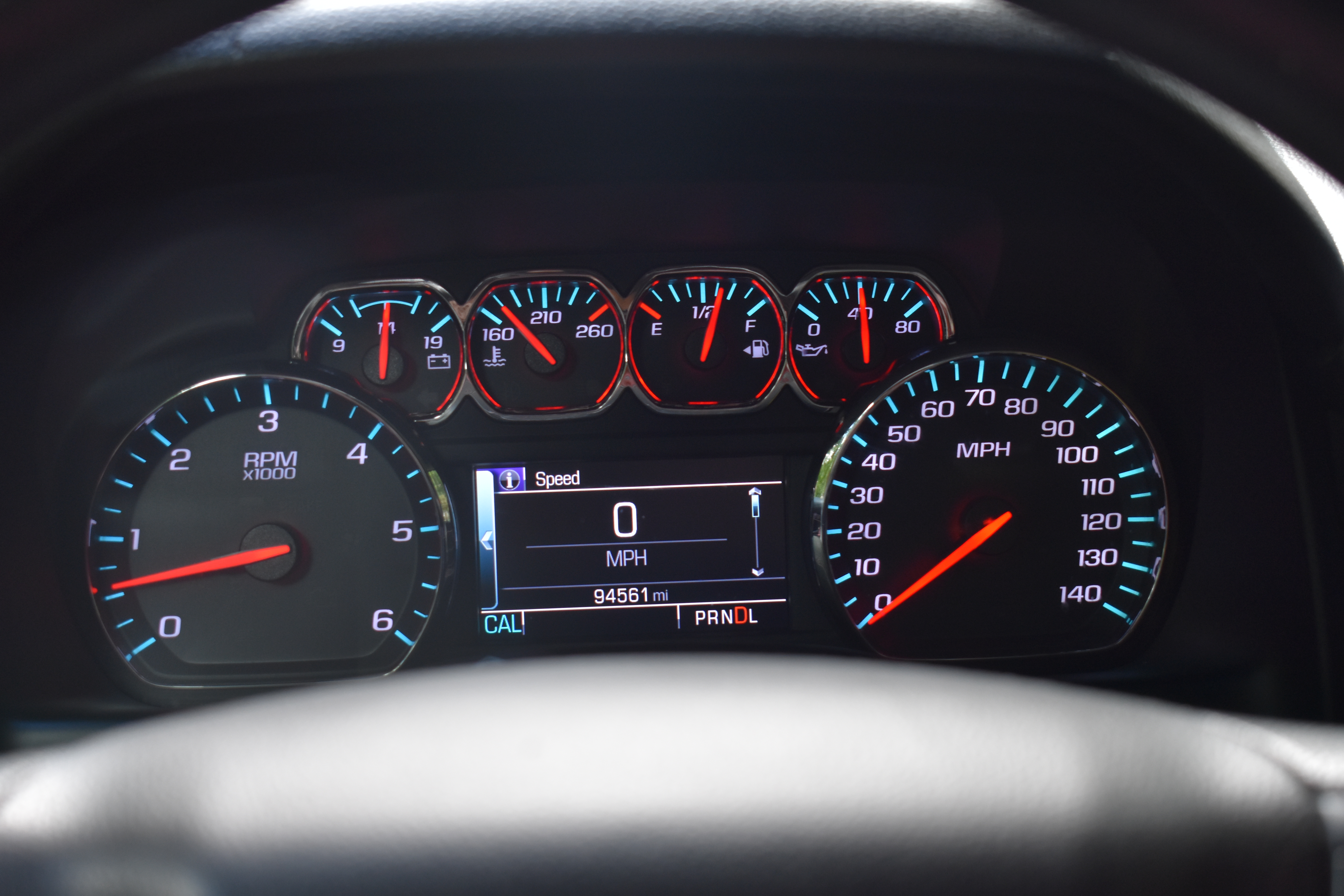 Used 2018 Chevrolet Tahoe 4WD image 2