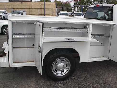 Used 2019 Ford F250 XL image 5