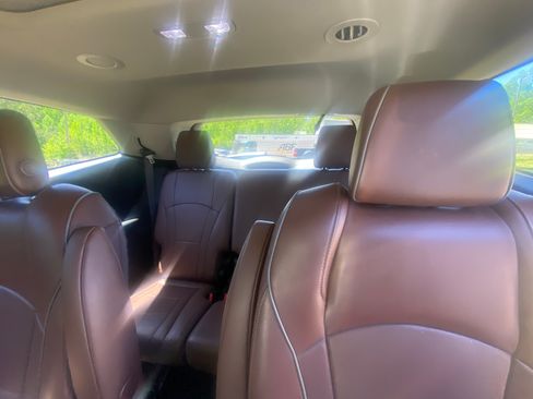 Used 2018 Buick Enclave Avenir image 25