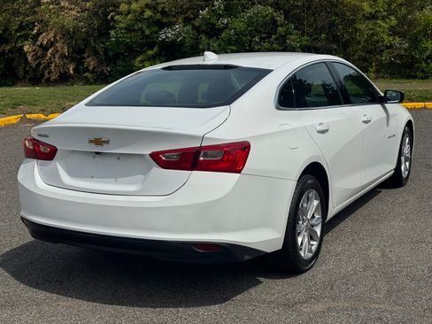 Used 2023 Chevrolet Malibu LT w/ 1LT FWD image 6