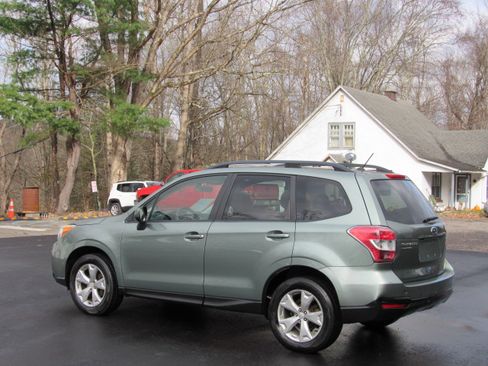 Used 2015 Subaru Forester 2.5i Premium image 8