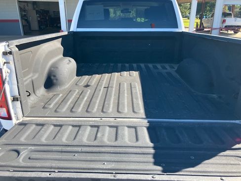 Used 2018 RAM 1500 ST image 7