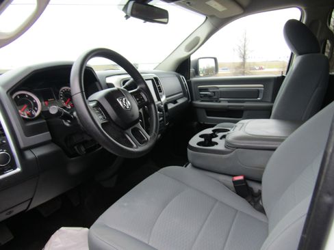 Used 2017 RAM 2500 SLT image 6