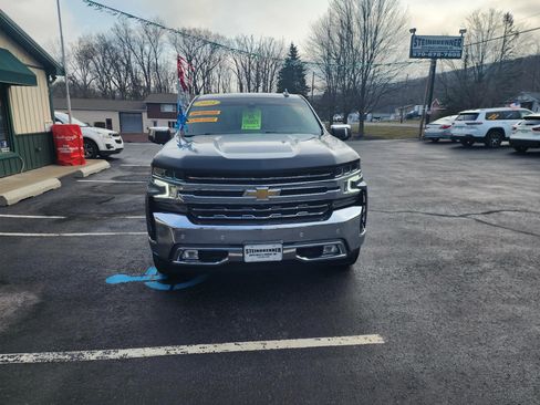 Used 2021 Chevrolet Silverado 1500 LTZ AWD/4WD image 5