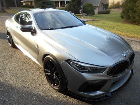 Used 2020 BMW M8 Competition image 1