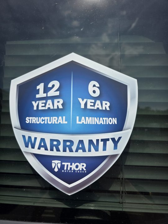 Used 2023 Chevrolet Express 3500 UNAVAIL RWD image 9