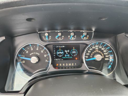 Used 2013 Ford F150 Lariat image 18