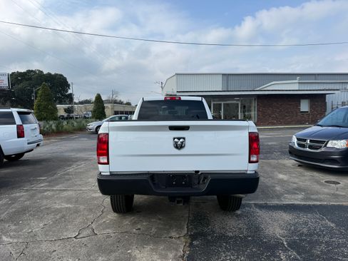 Used 2015 RAM 3500 Tradesman image 4
