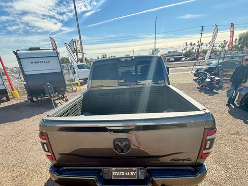 Used 2023 RAM 3500 4x4 Mega Cab Limited image 17