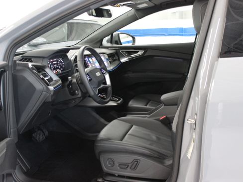 Used 2024 Audi Q4 e-tron quattro Premium Plus AWD/4WD image 15