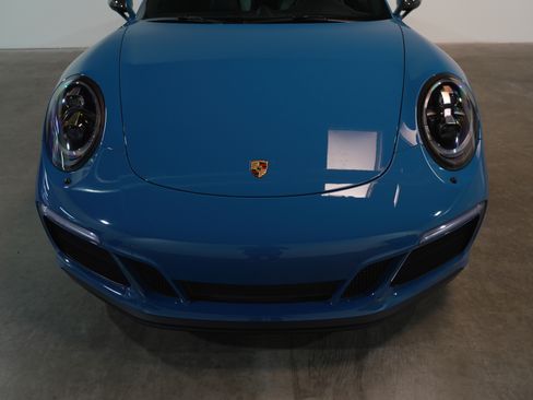 Used 2018 Porsche 911 Targa 4 GTS image 28