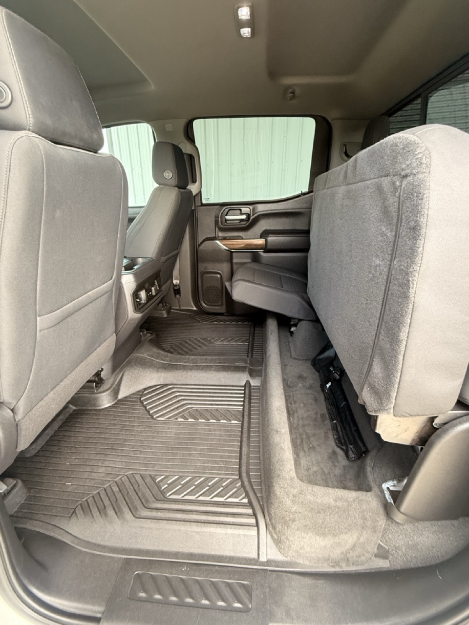 Used 2021 Chevrolet Silverado 1500 4x4 Crew Cab LT Trail Boss image 17