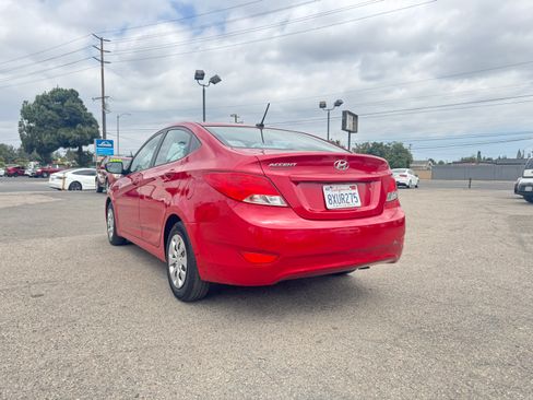 Used 2015 Hyundai Accent GLS Sedan FWD image 6