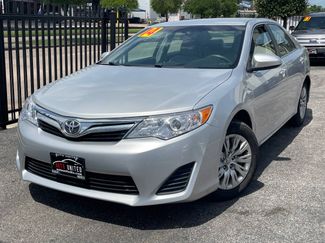 Used 2014 Toyota Camry LE image 1
