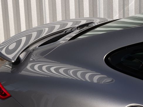 Used 2018 Porsche 911 Turbo S image 18