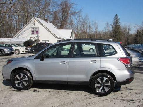 Used 2018 Subaru Forester 2.5i Premium image 6