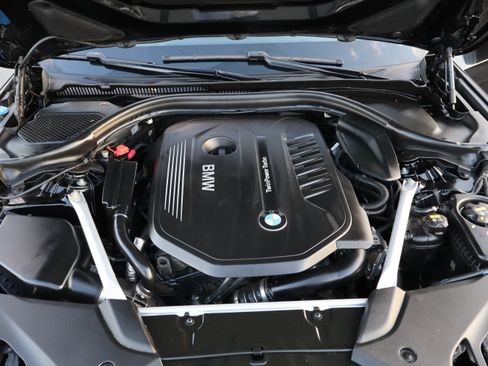 Used 2018 BMW 540i xDrive image 37