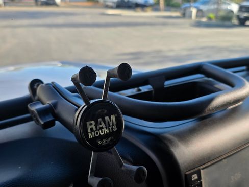 Used 2015 Jeep Wrangler Unlimited Sahara w/ Altitude image 42