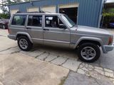 Used 2000 Jeep Cherokee Sport image 6