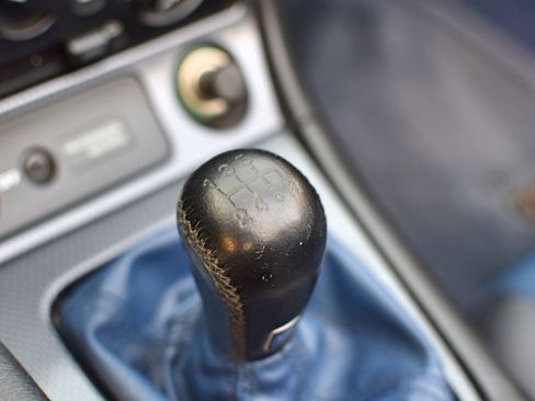 Used 1999 MAZDA MX-5 Miata 10th Anniversary Edition image 27