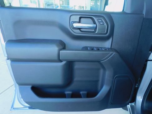 New 2026 Chevrolet Silverado 1500 Custom image 18