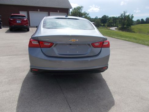 Used 2023 Chevrolet Malibu LT w/ 1LT FWD image 4