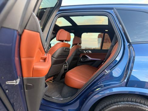 Used 2023 BMW X5 M50i AWD/4WD image 20