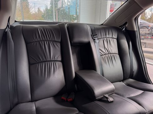 Used 2001 Chrysler Sebring LXi image 14