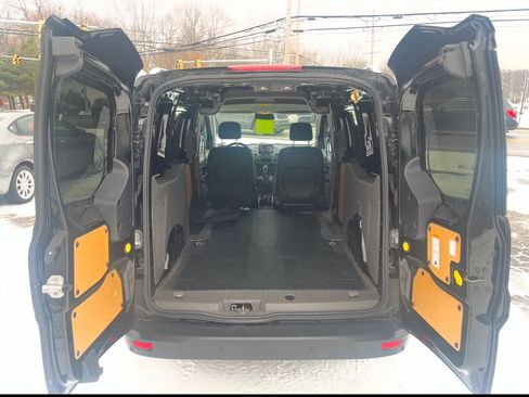 Used 2019 Ford Transit Connect XL image 6