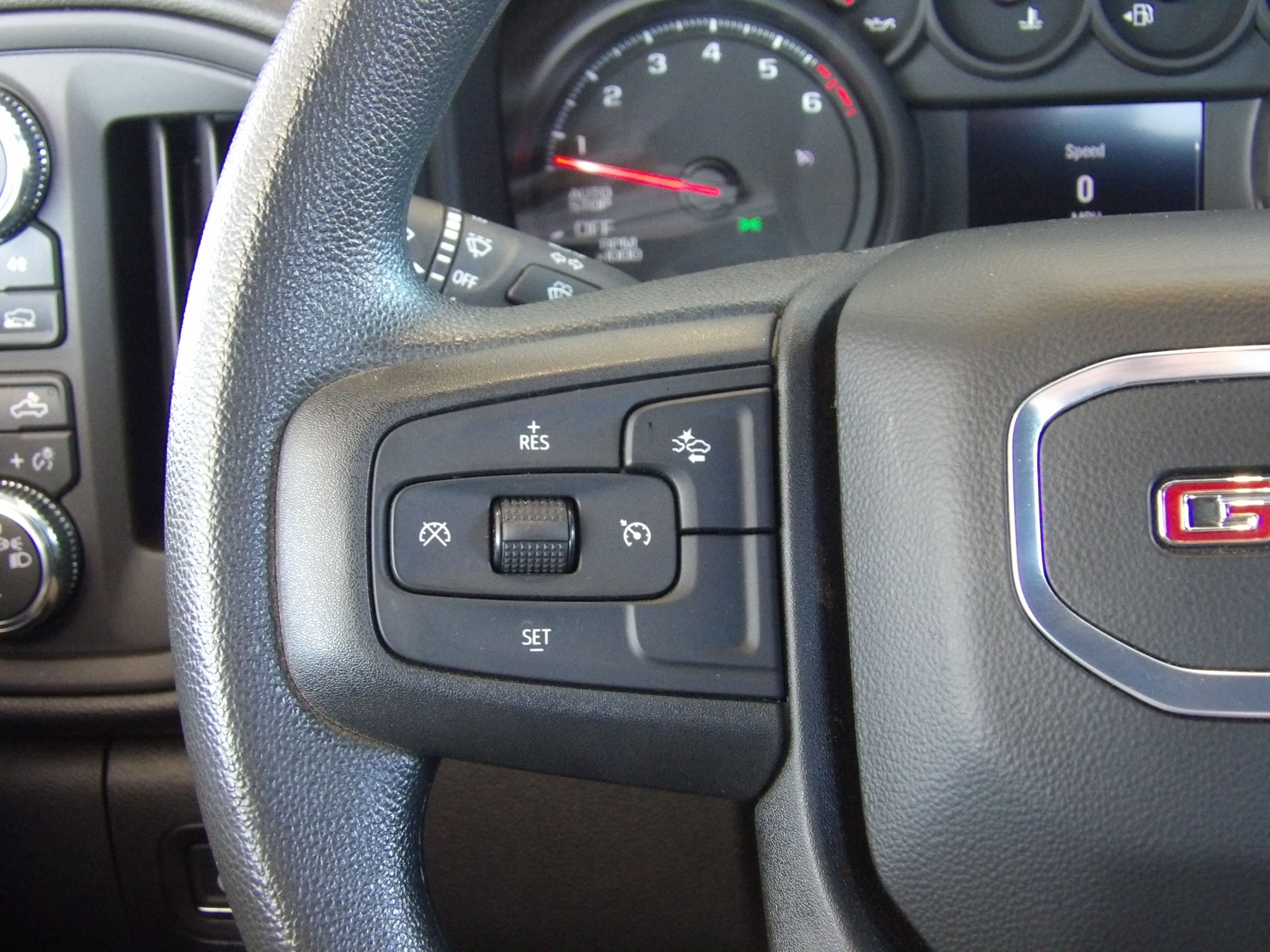 Used 2025 GMC Sierra 1500 4x4 Double Cab Pro image 25